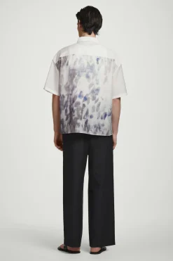 RELAXED SHORT-SLEEVED PRINTED RESORT SHIRT