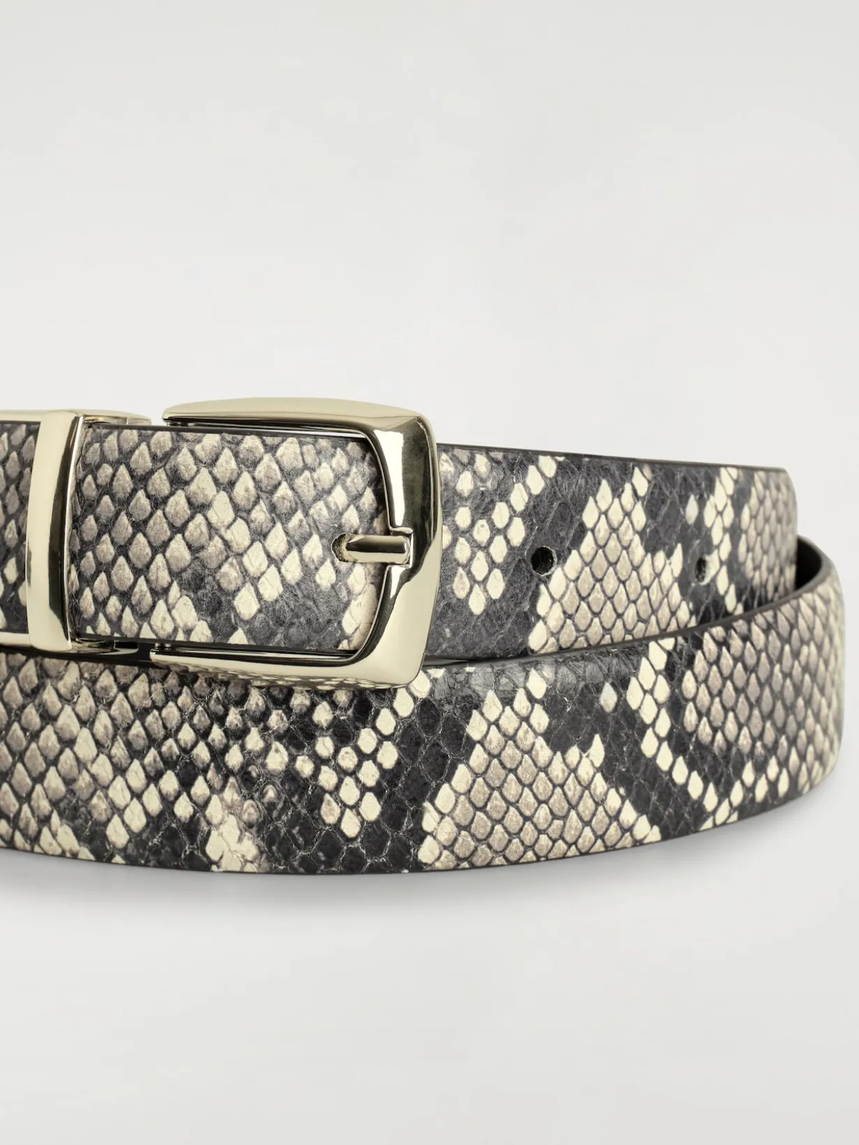 REVERSIBLE LEATHER BELT
