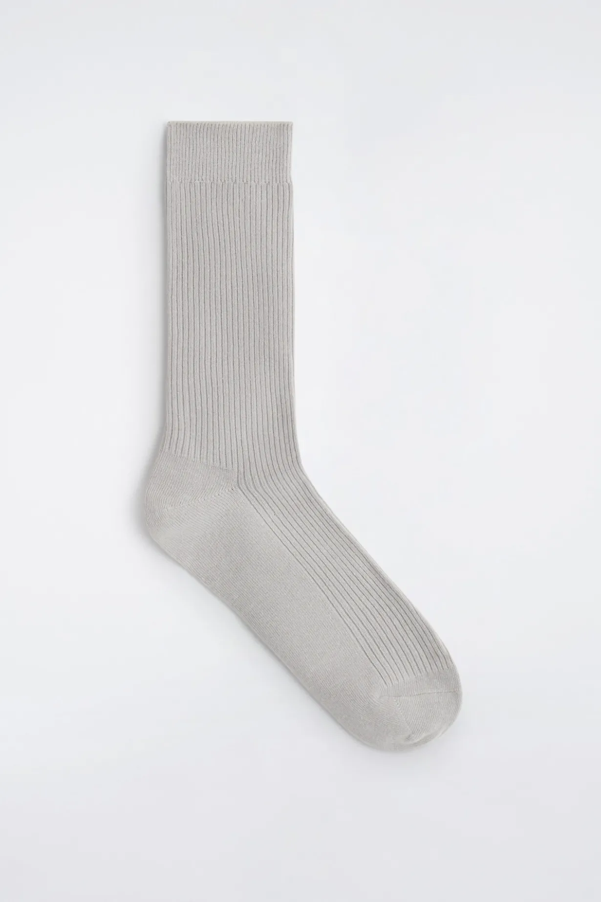 RIBBED SOCKS