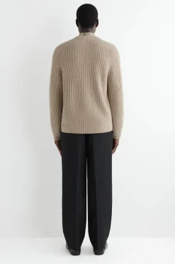 RIBBED WOOL CREW-NECK SWEATER