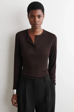 RIBBED WOOL HENLEY TOP
