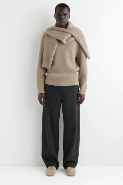 RIBBED WOOL MOCK-NECK SWEATER