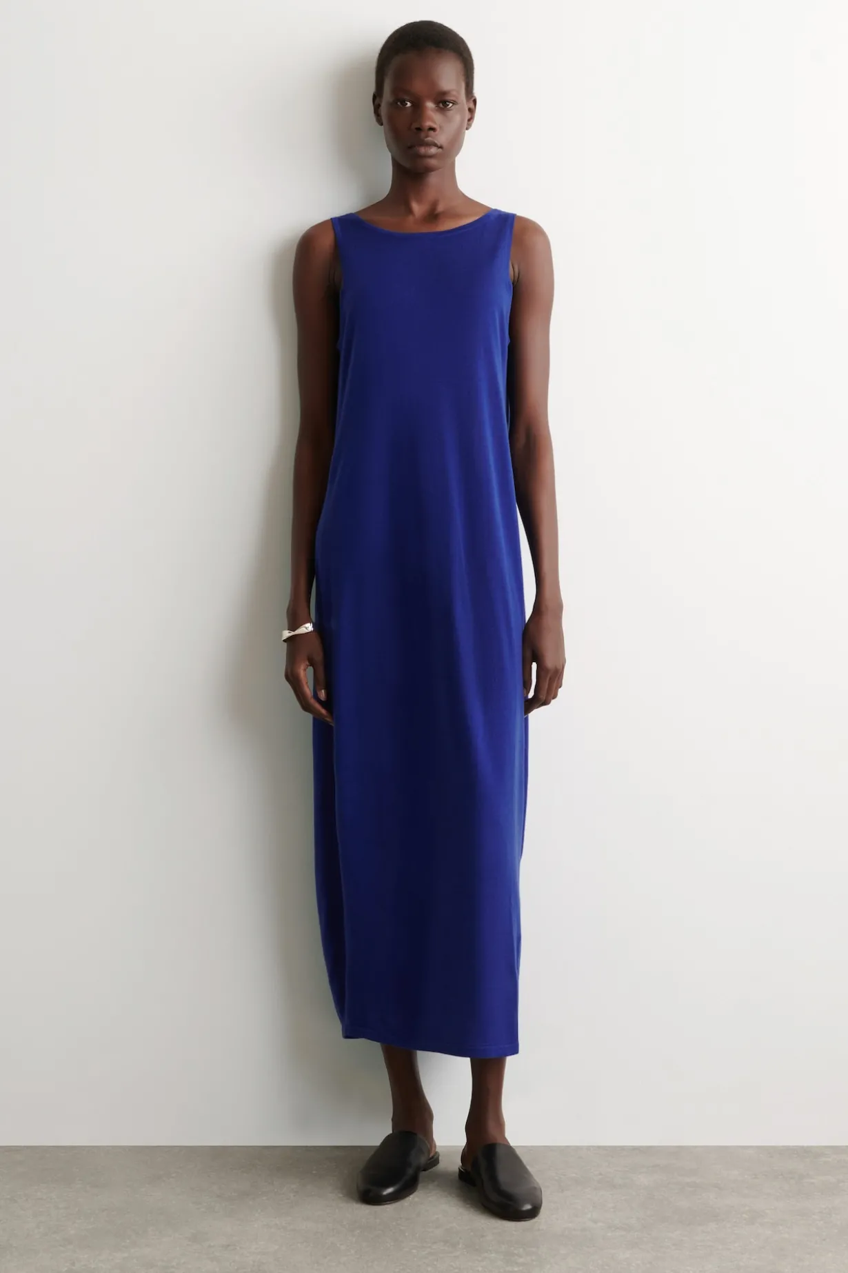 ROUNDED MERINO WOOL MAXI DRESS