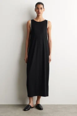 ROUNDED MERINO WOOL MAXI DRESS