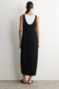 ROUNDED MERINO WOOL MAXI DRESS