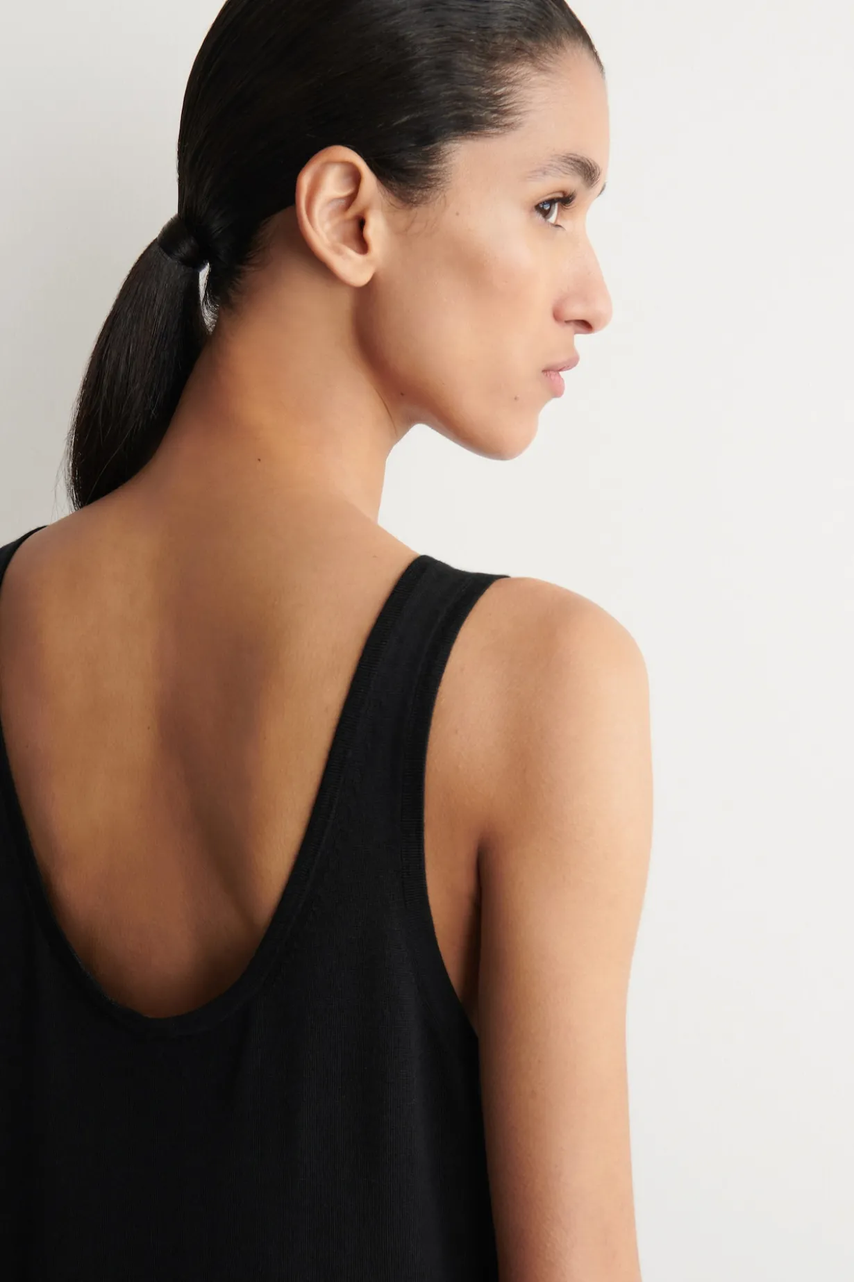 ROUNDED MERINO WOOL MAXI DRESS