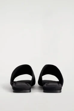 SCUBA SQUARE-TOE MULES