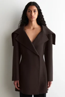SCULPTED DOUBLE-FACED WOOL SHORT COAT