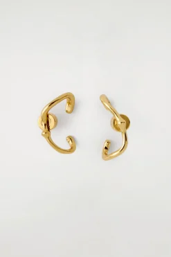 SCULPTED STUD EARRINGS