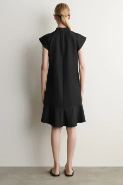 SCULPTED TURTLENECK DRESS
