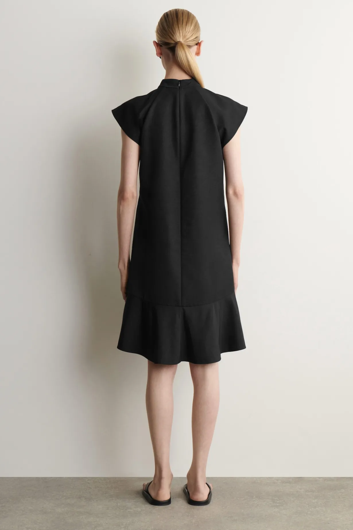 SCULPTED TURTLENECK DRESS