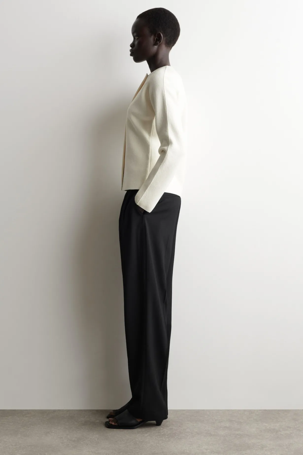 SCULPTURAL COTTON CARDIGAN
