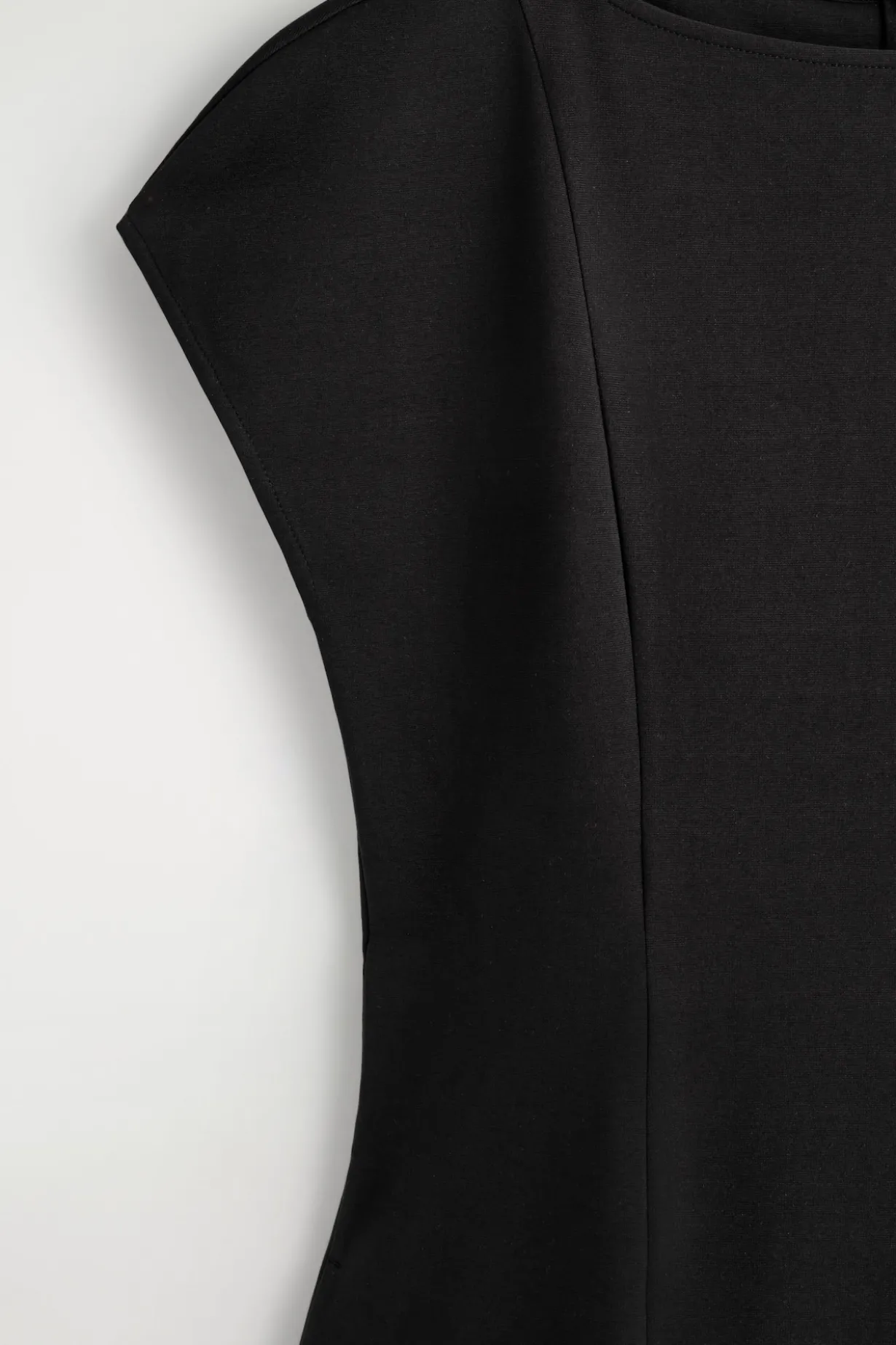 SCULPTURAL JERSEY MIDI DRESS