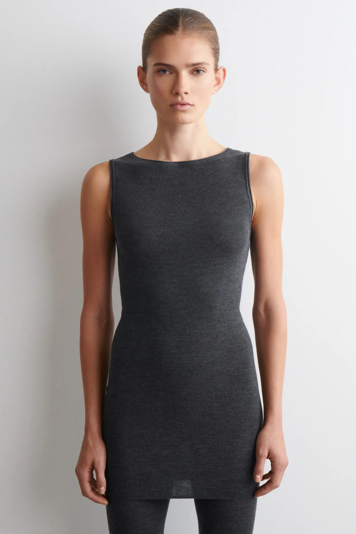SEAMLESS MERINO WOOL MINI DRESS