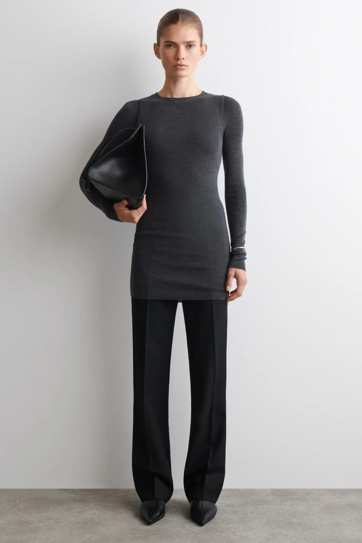 SEAMLESS MERINO WOOL MINI DRESS