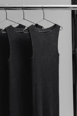 SEAMLESS MERINO WOOL MINI DRESS