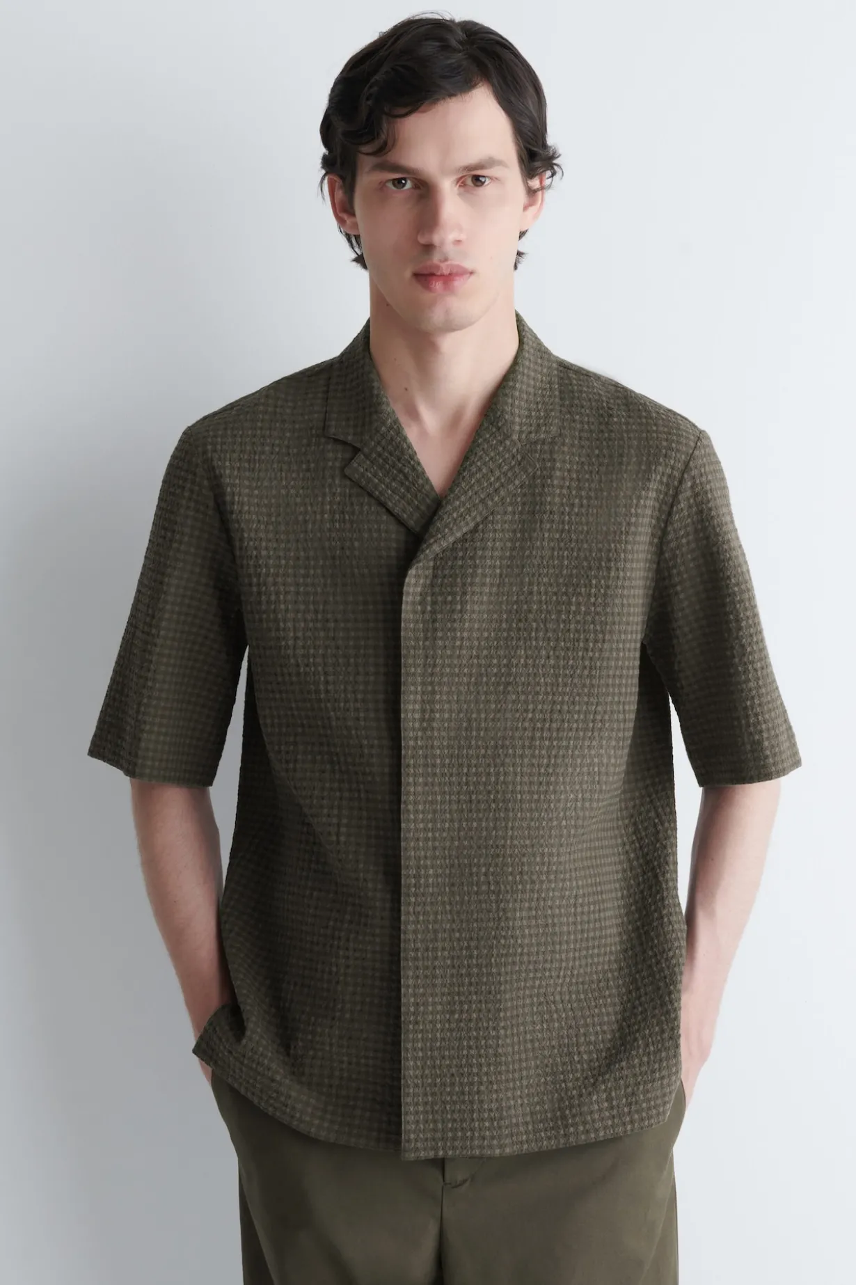 SEERSUCKER RESORT SHIRT