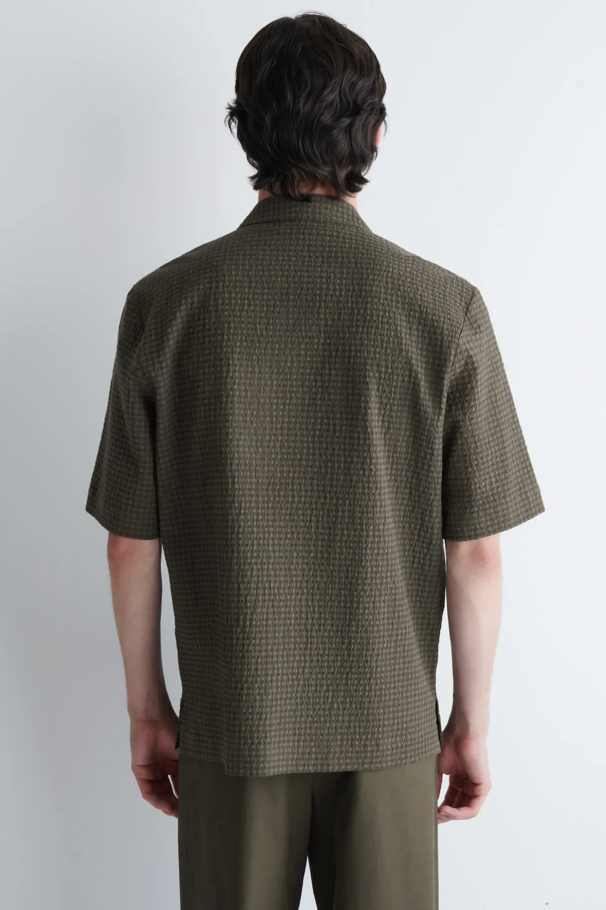 SEERSUCKER RESORT SHIRT