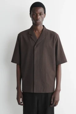 SEERSUCKER RESORT SHIRT
