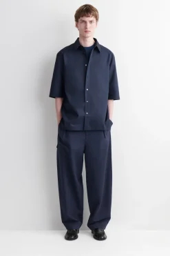SHORT-SLEEVED COTTON SHIRT