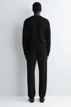 SIGNATURE REGULAR-FIT STRAIGHT-LEG JEANS