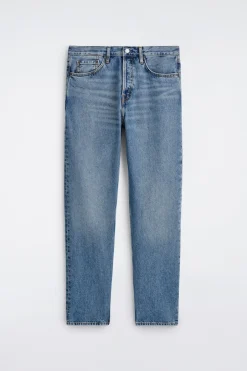 SIGNATURE REGULAR-FIT STRAIGHT-LEG JEANS