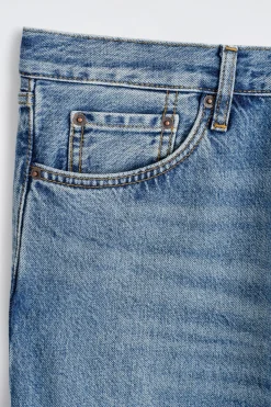 SIGNATURE REGULAR-FIT STRAIGHT-LEG JEANS