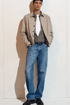 SIGNATURE REGULAR-FIT STRAIGHT-LEG JEANS