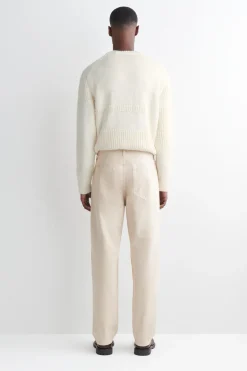 SIGNATURE REGULAR-FIT STRAIGHT-LEG JEANS