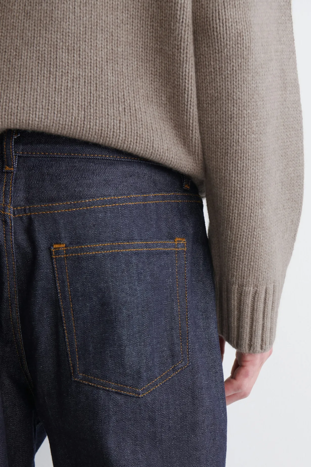 SIGNATURE SELVEDGE REGULAR-FIT STRAIGHT-LEG JEANS