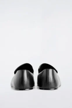 SLIM LEATHER LOAFERS