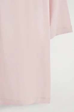 SLIM LIGHTWEIGHT T-SHIRT
