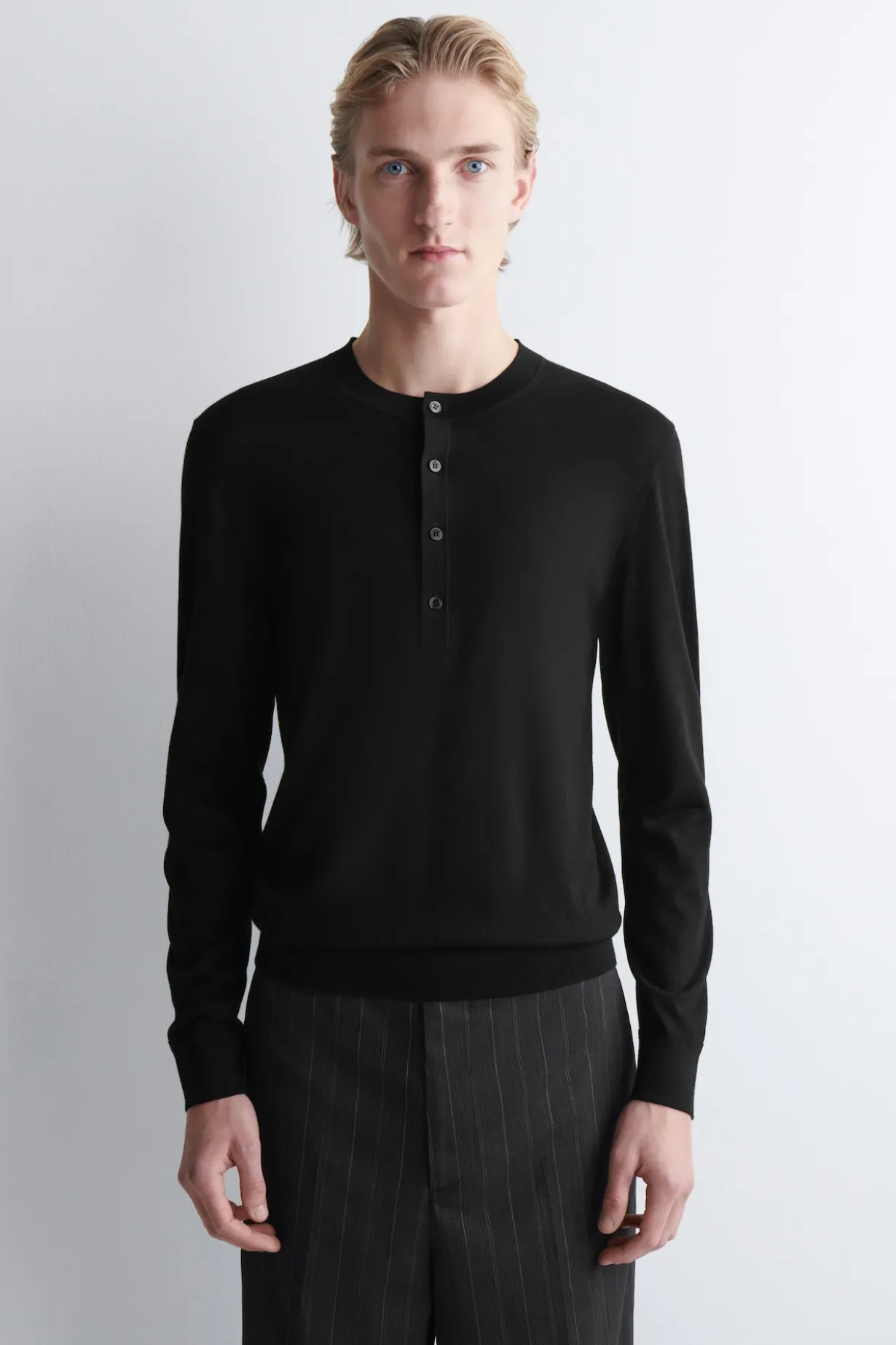 SLIM MERINO WOOL HENLEY TOP