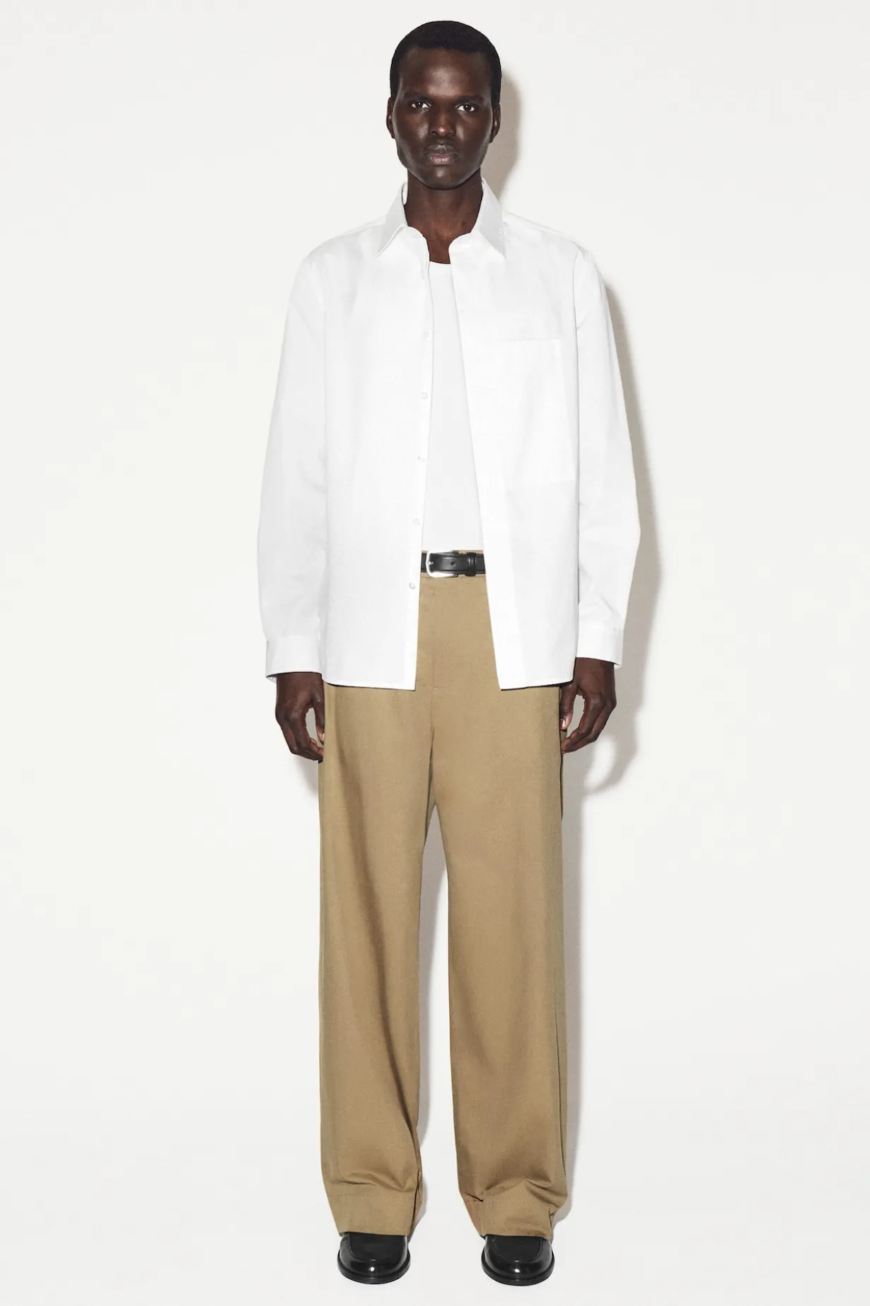 SLIM POCKET-DETAIL PIMA COTTON SHIRT