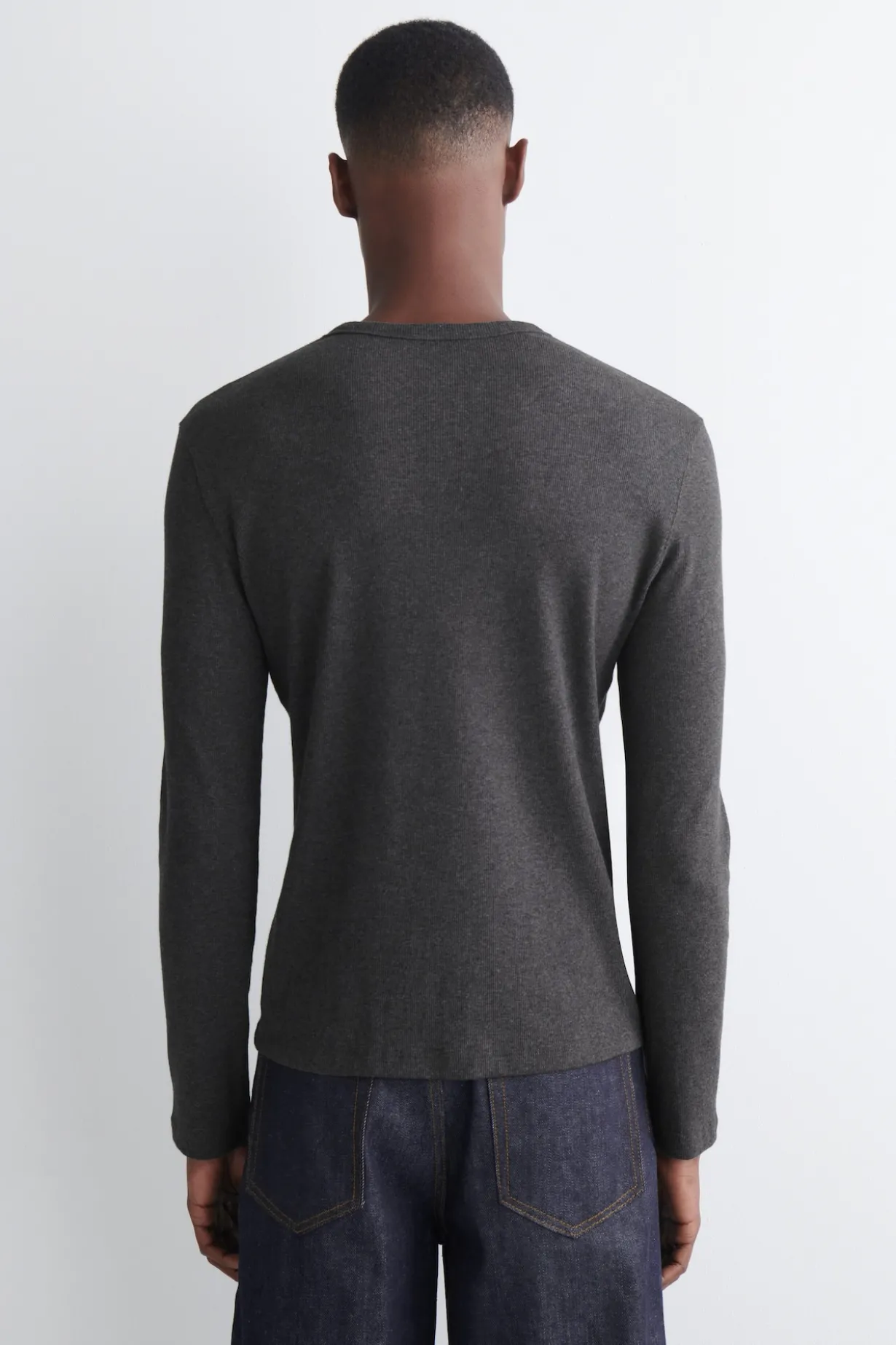 SLIM RIBBED COTTON LONG-SLEEVED T-SHIRT
