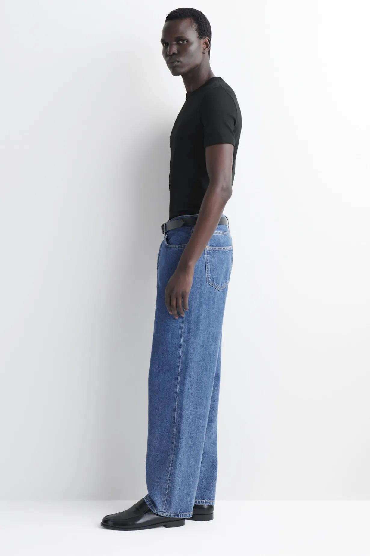 SLIM RIBBED COTTON T-SHIRT
