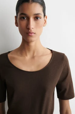 SLIM SCOOP-NECK COTTON T-SHIRT