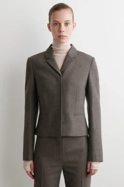 SLIM WAISTED WOOL BLAZER
