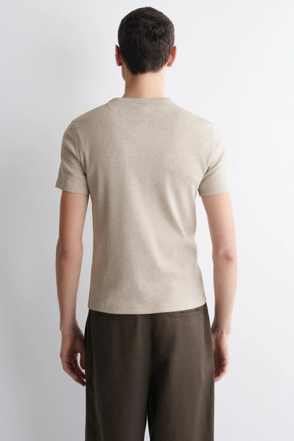 SLIM-FIT RIBBED HENLEY T-SHIRT