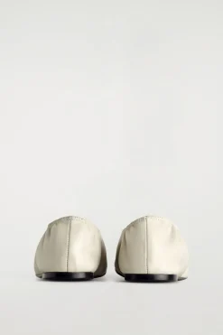 SOFT BALLERINA PUMPS