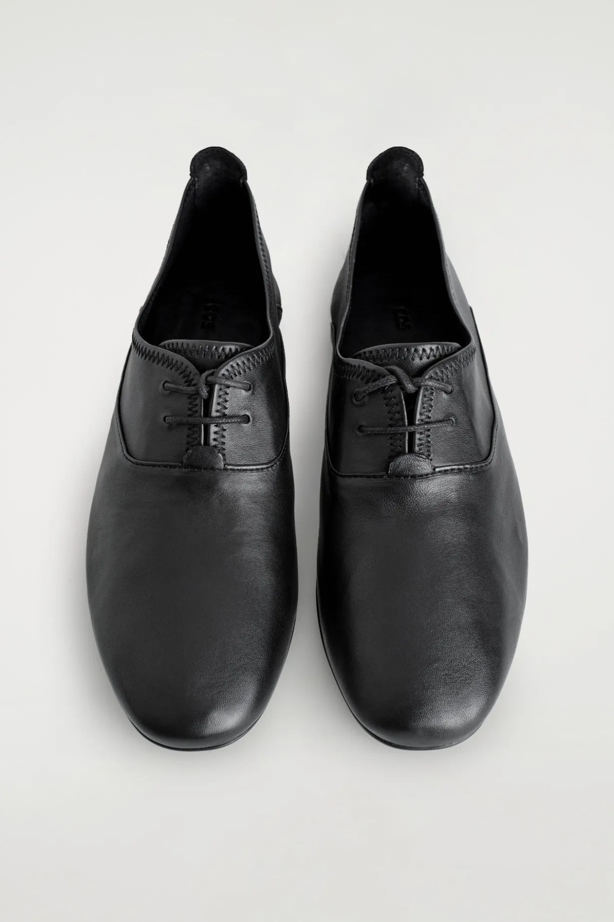 SOFT LEATHER BROGUES