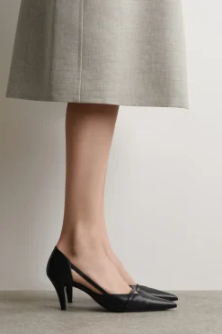 STRAP-DETAIL LEATHER PUMPS