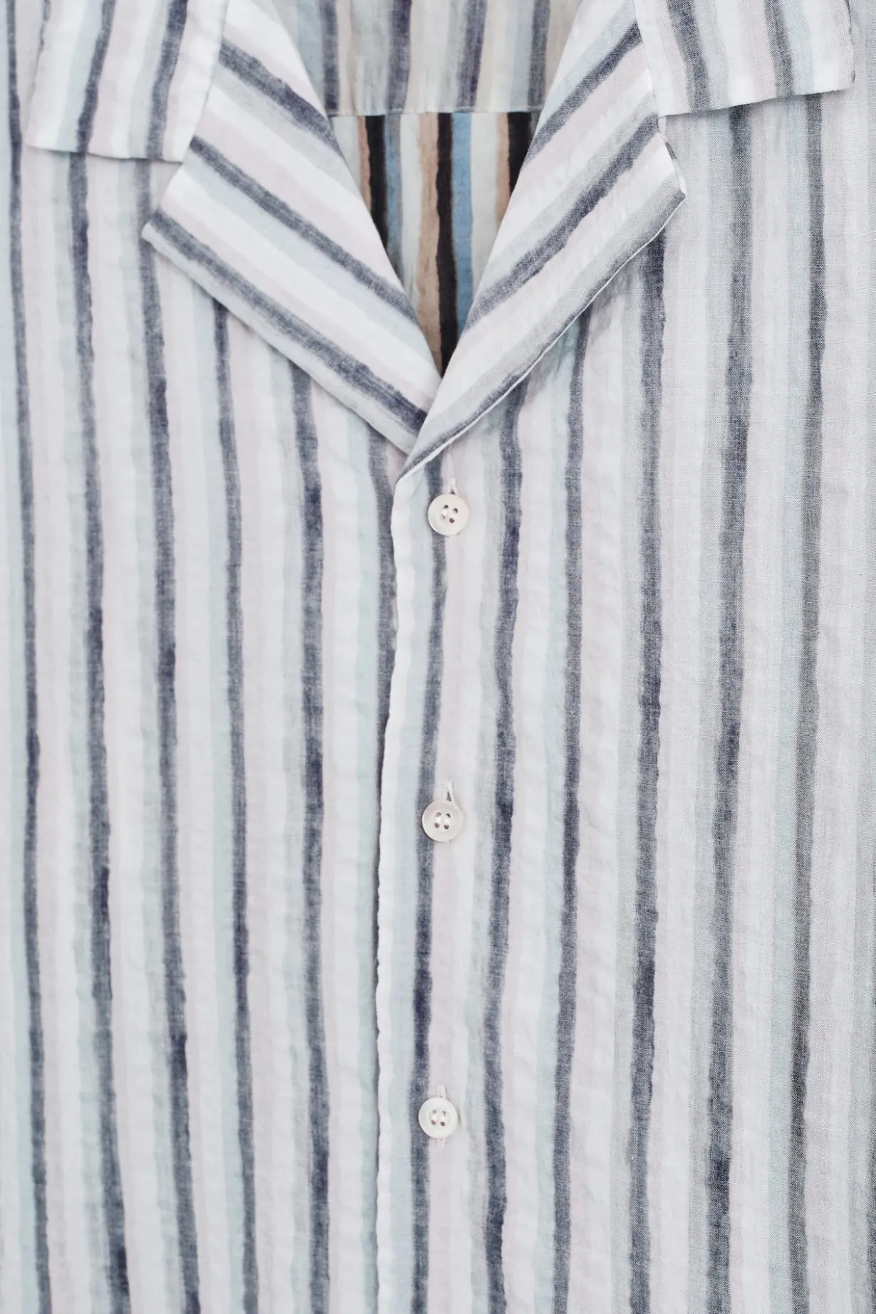 STRIPED RESORT SHIRT