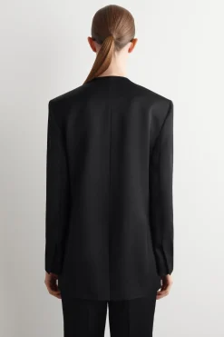 STRUCTURED COLLARLESS SATIN BLAZER