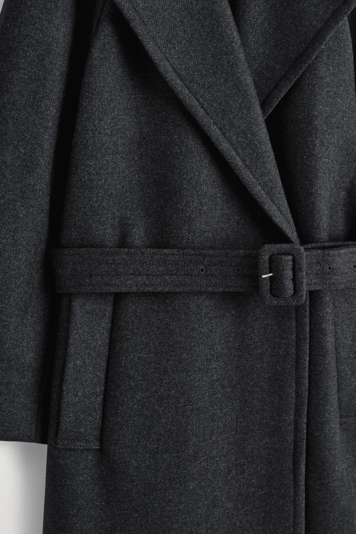 TAILORED BELTED WOOL-TWILL COAT