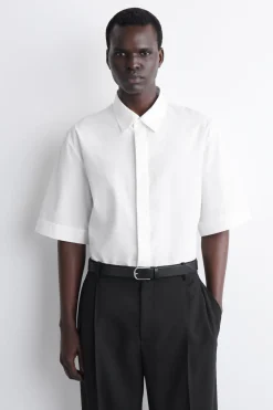 TAILORED SHORT-SLEEVED COTTON SHIRT