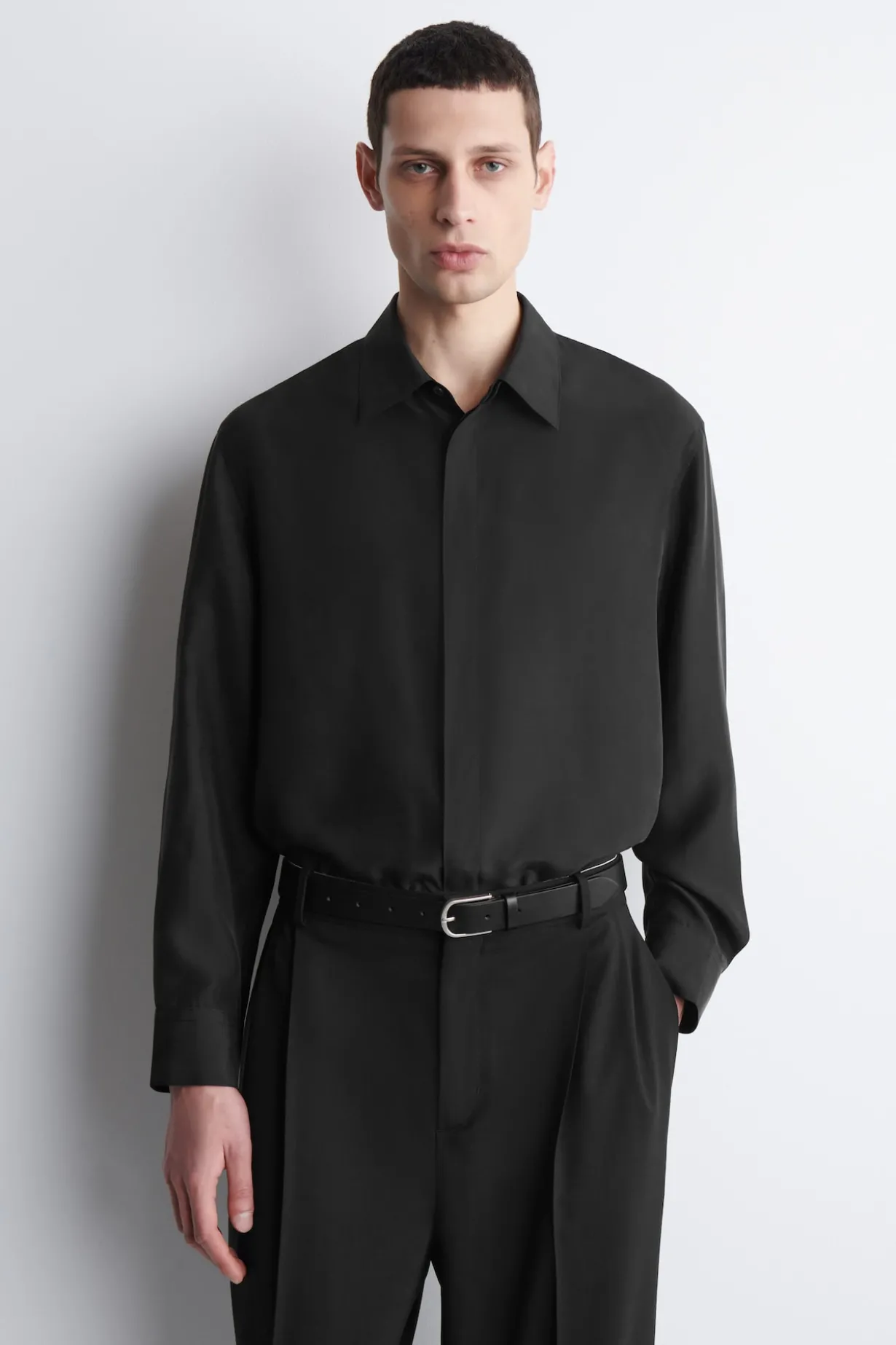 TAILORED SILK SHIRT