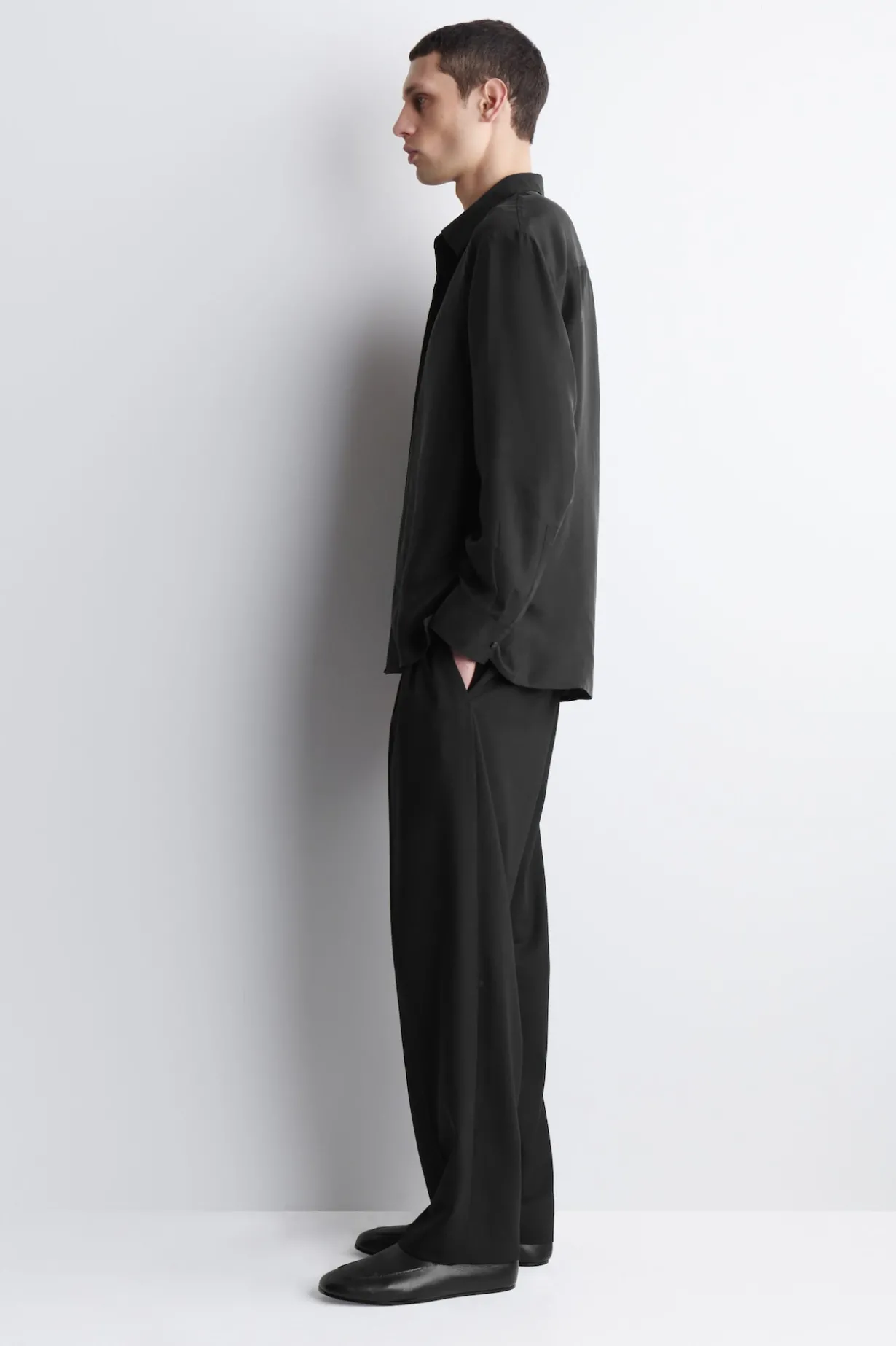 TAILORED SILK SHIRT