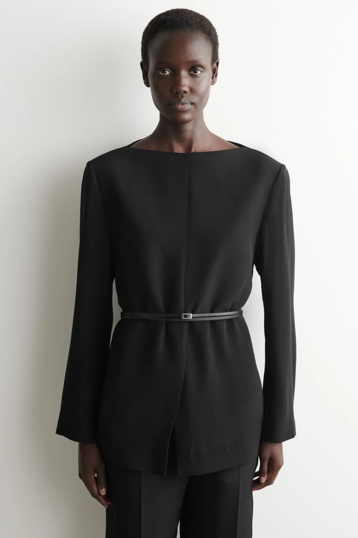 TAILORED SILK TOP