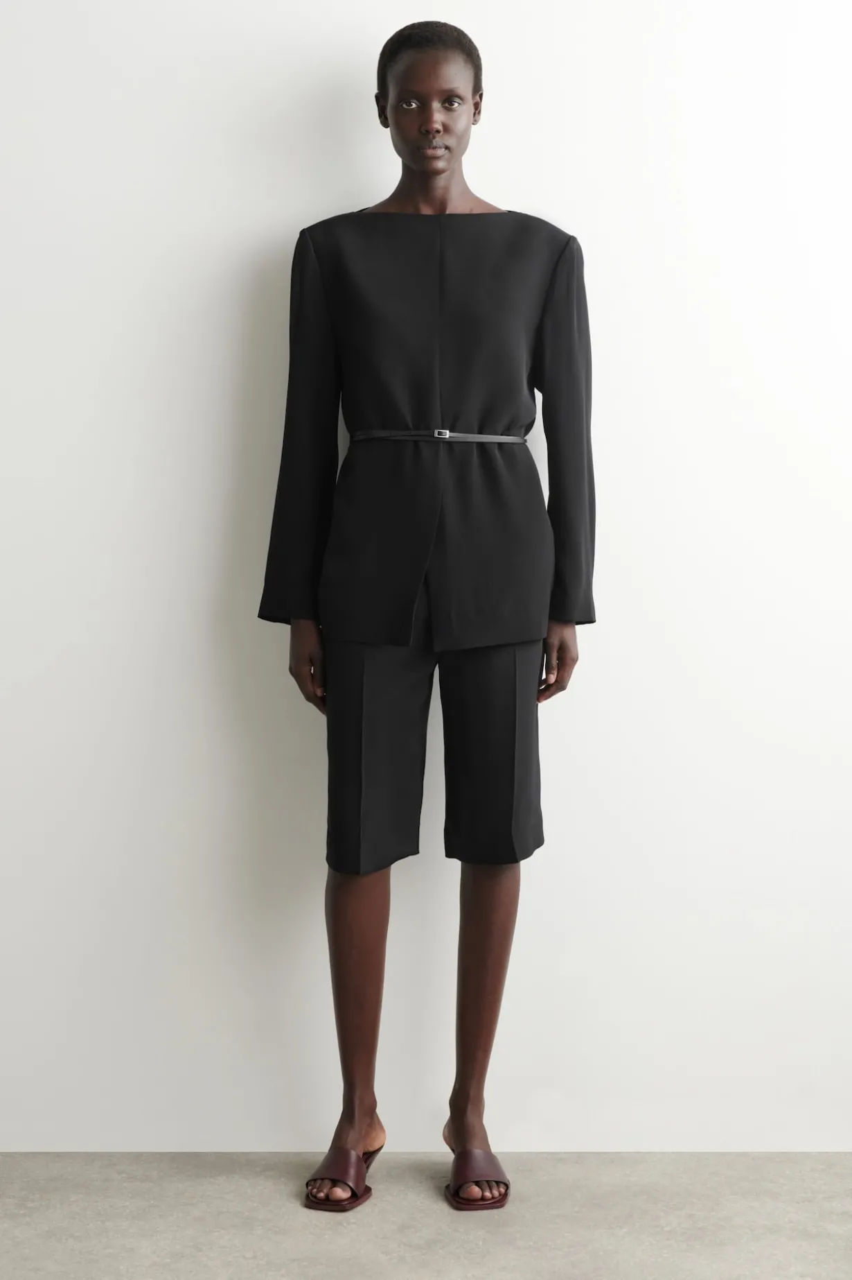 TAILORED SILK TOP